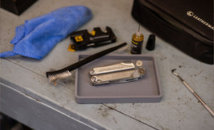 Translation missing: en.Leatherman maintenance kit with a Wave