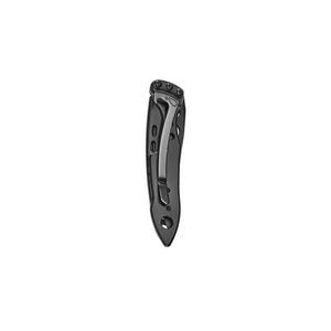 Translation missing: en.Onyx Skeletool® KB folding knife closed, showing slim handle with cutout details and pocket clip